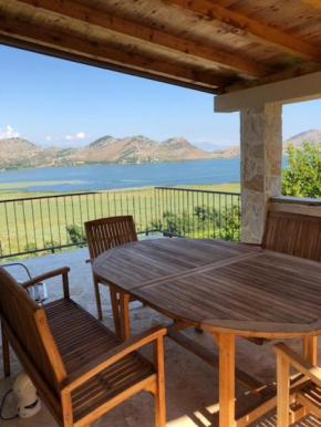 Skadar lake house Bobija, Podgorica